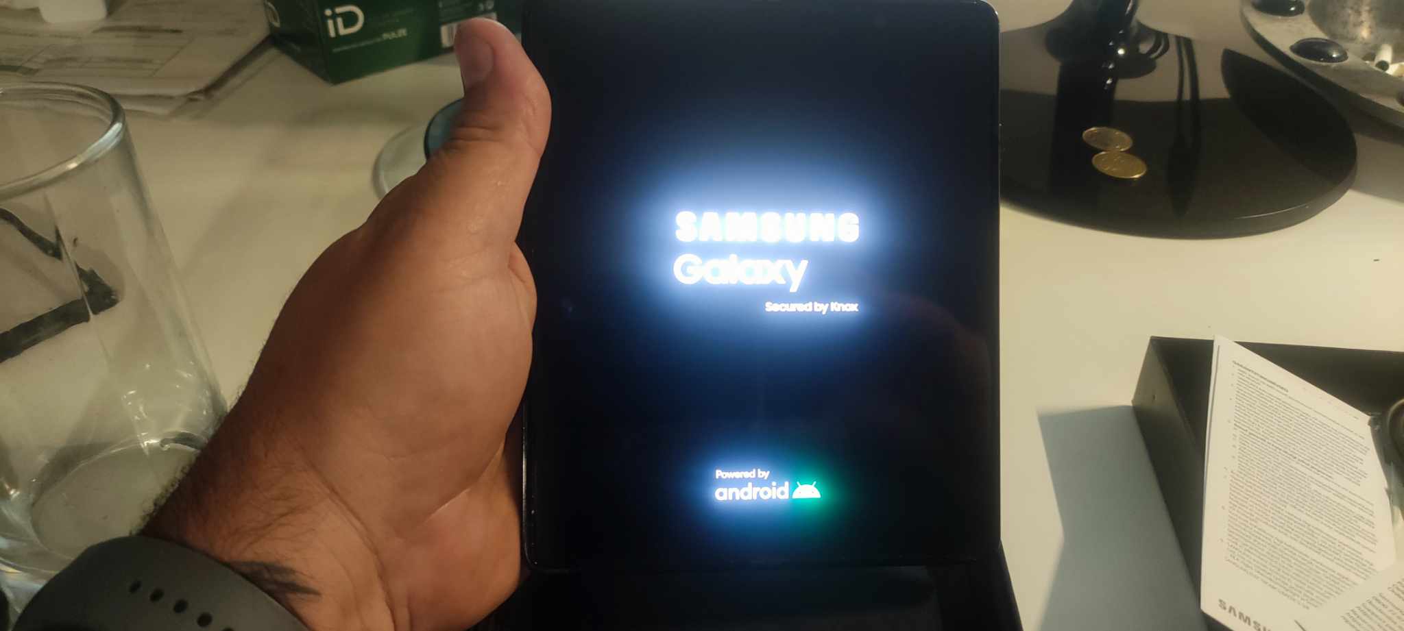 Samsung Galaxy Z Fold4 5G (12GB/256GB) METAX/NO Samsung Galaxy Z Fold4 5G (12GB/256GB) METAX/NO - Image 8