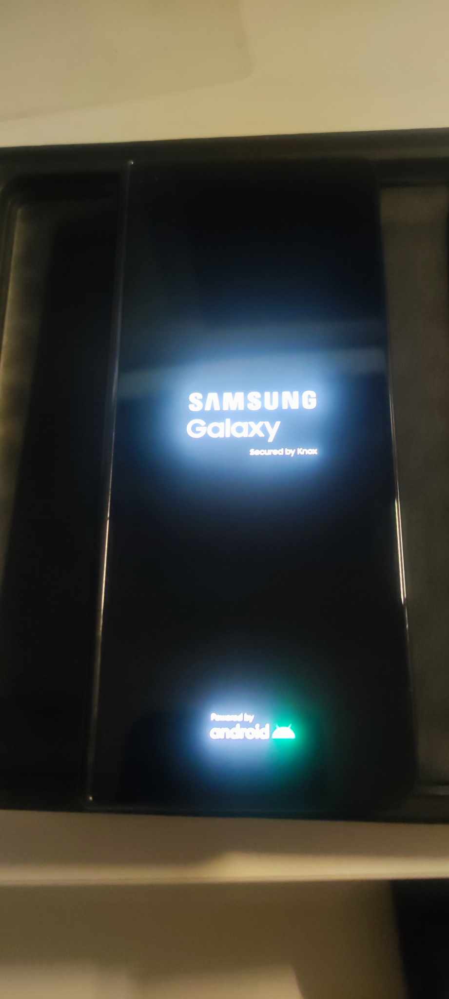 Samsung Galaxy Z Fold4 5G (12GB/256GB) METAX/NO Samsung Galaxy Z Fold4 5G (12GB/256GB) METAX/NO - Image 10
