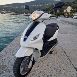 Piaggio FLY 125 4T FLY 125 i 3VALVE '14 Niotis Service